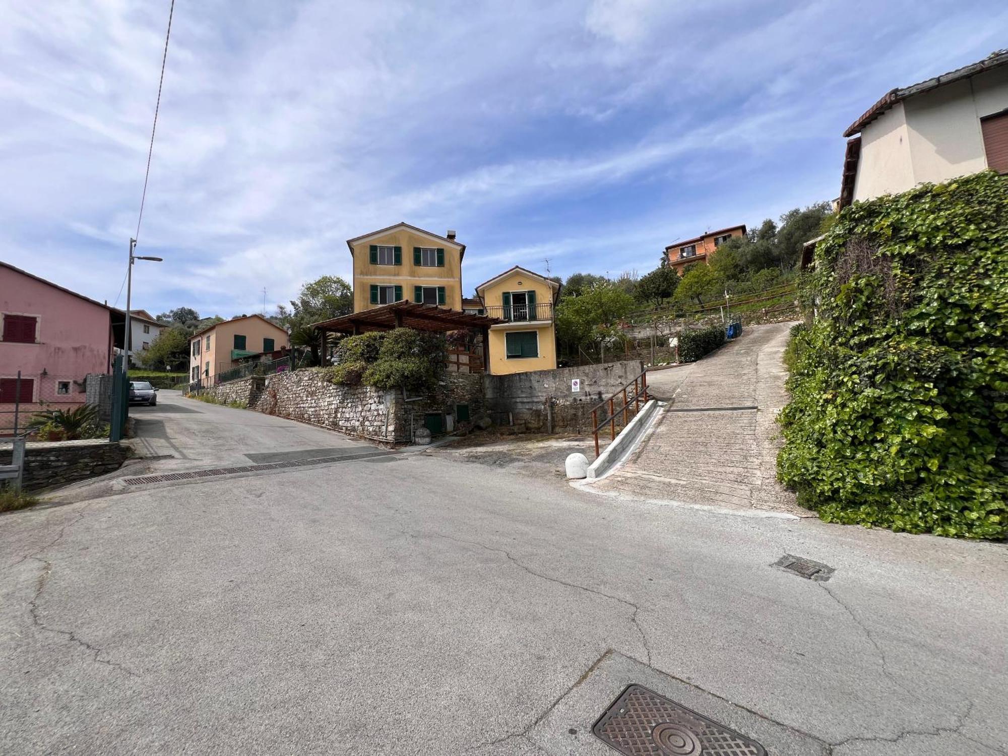 Alla Casa Rosa, Peaceful Apartment Surrounded By Greenery With Free Parking, Wifi & Air Conditioning Рапалло Экстерьер фото