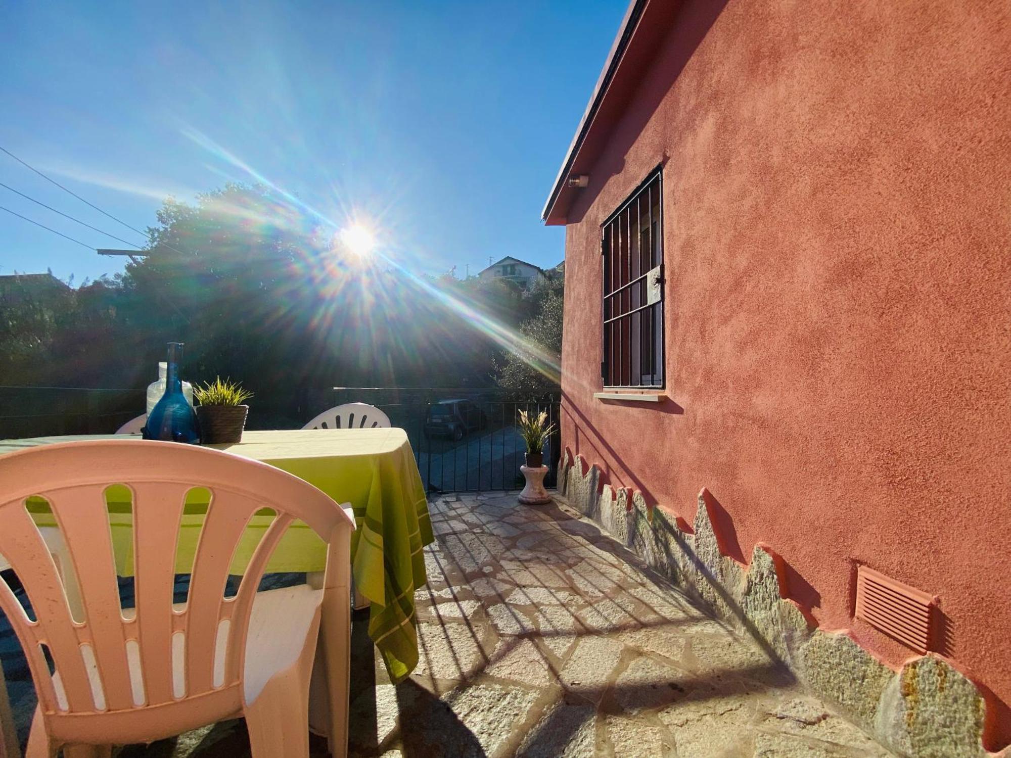 Alla Casa Rosa, Peaceful Apartment Surrounded By Greenery With Free Parking, Wifi & Air Conditioning Рапалло Экстерьер фото
