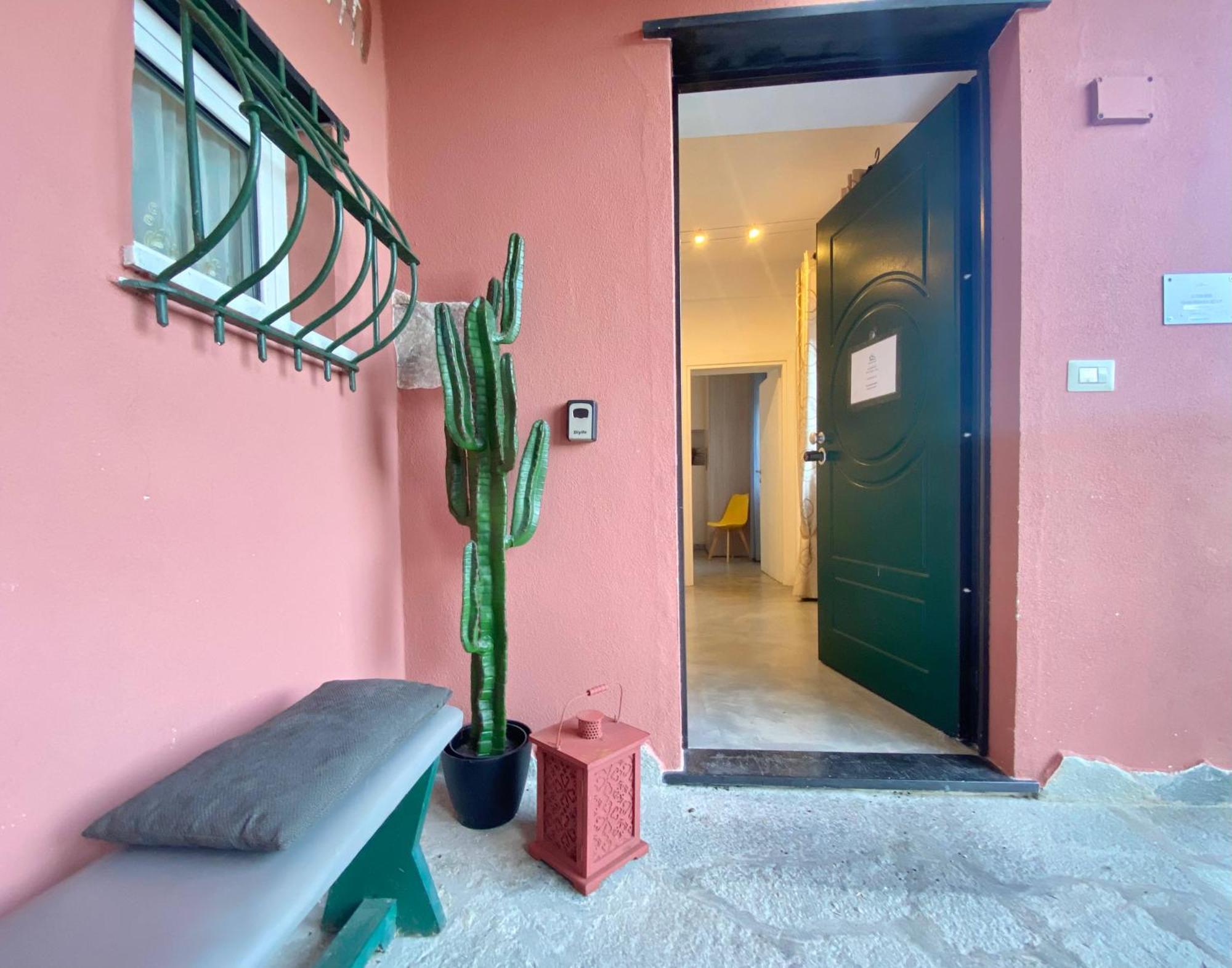 Alla Casa Rosa, Peaceful Apartment Surrounded By Greenery With Free Parking, Wifi & Air Conditioning Рапалло Экстерьер фото