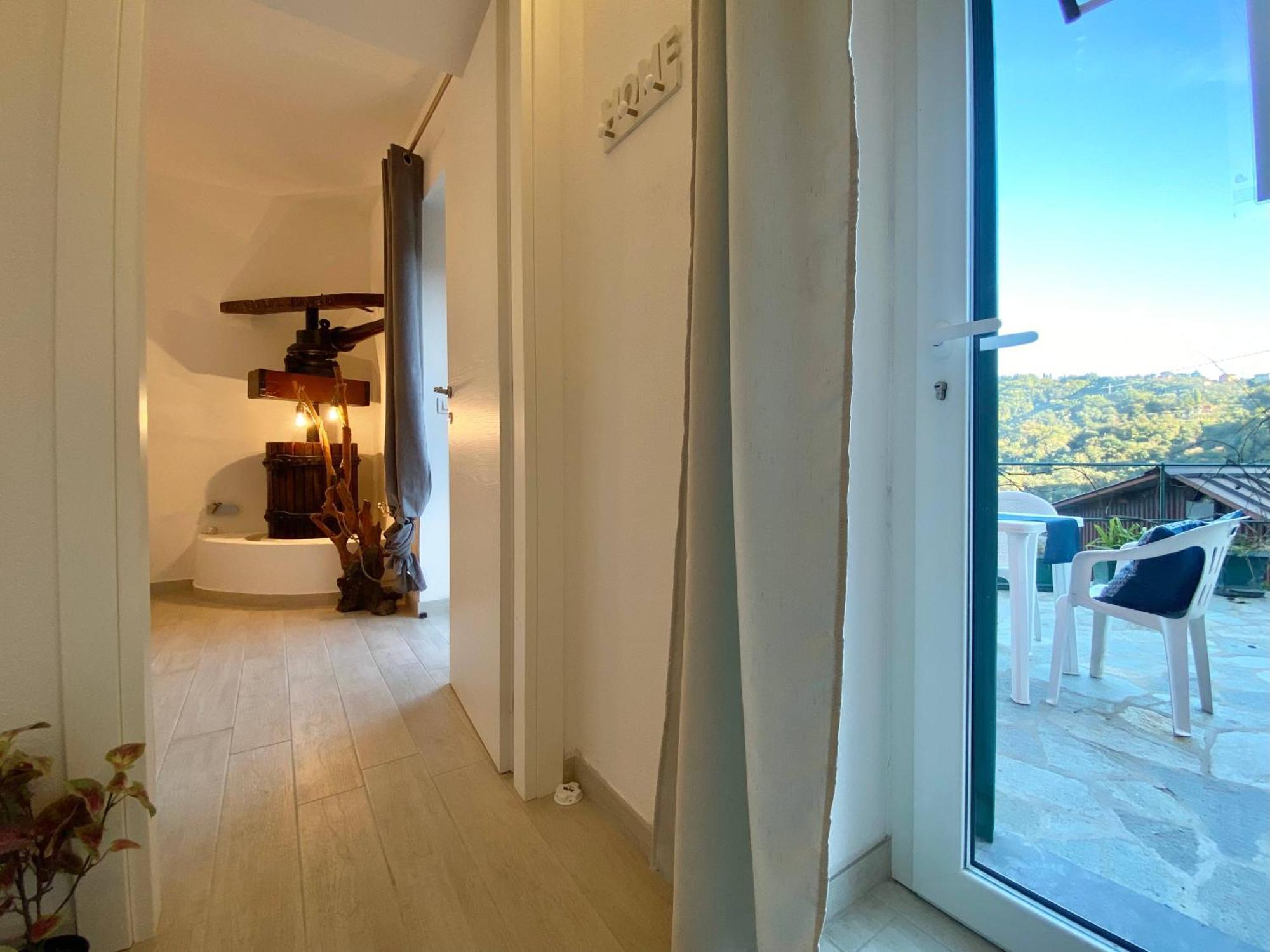 Alla Casa Rosa, Peaceful Apartment Surrounded By Greenery With Free Parking, Wifi & Air Conditioning Рапалло Экстерьер фото